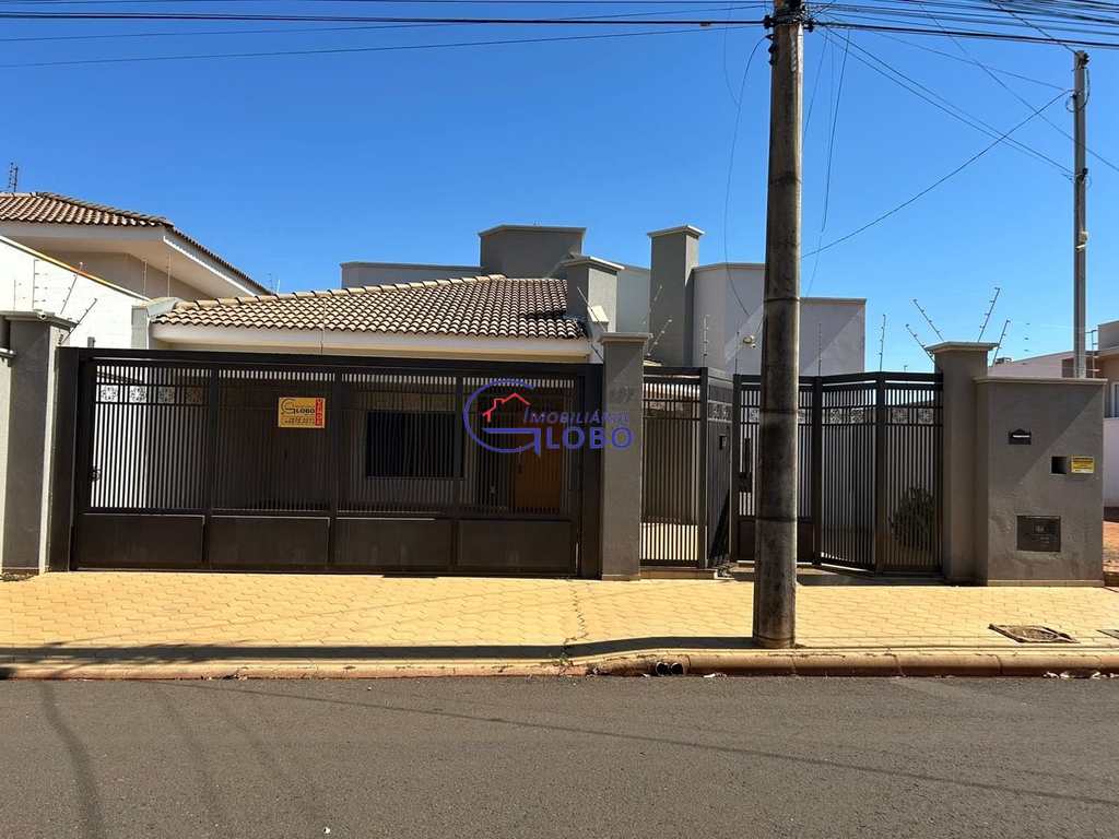 Casa em Jales, no bairro Jardim Doutor Euplhy Jalles