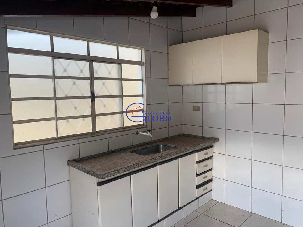 Casa em Jales, no bairro Jardim Bom Jesus