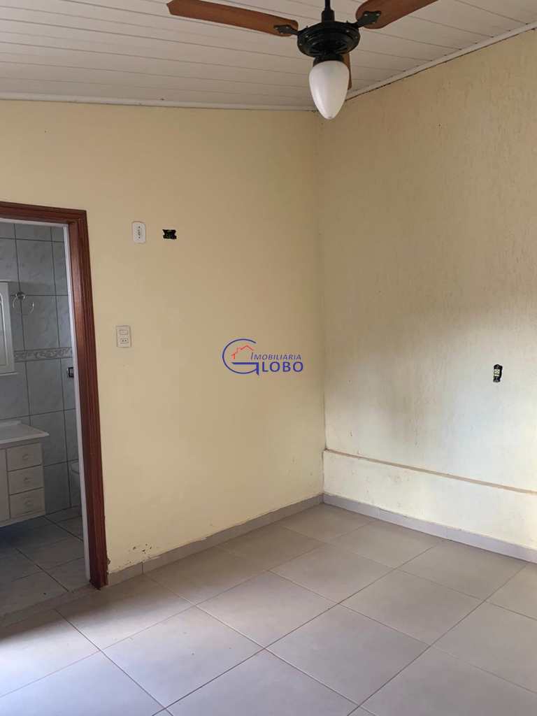 Casa em Jales, no bairro Jardim Bom Jesus