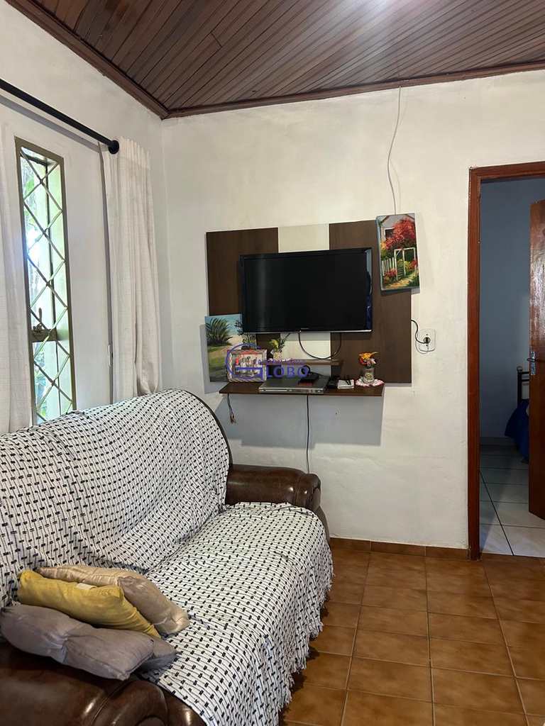 Casa em Jales, no bairro Jardim São Jorge