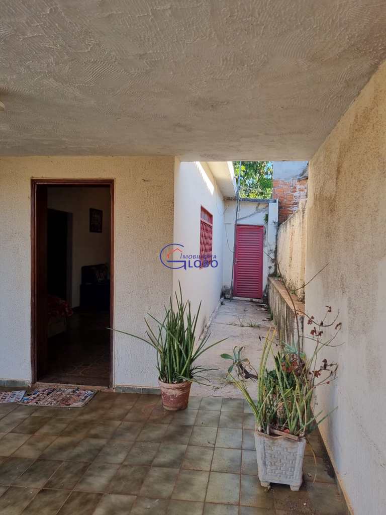 Casa em Jales, no bairro Jardim América - Primeira Parte