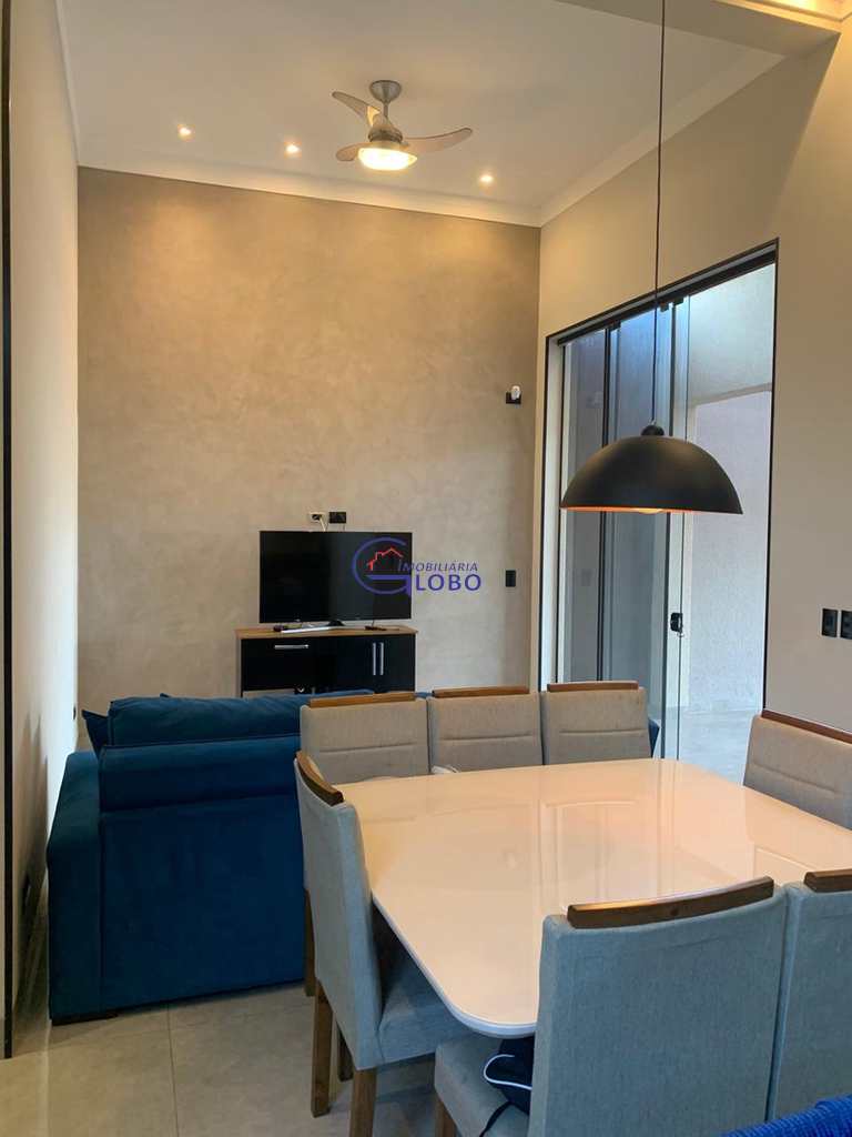 Casa em Jales, no bairro Residencial Vila Mariana