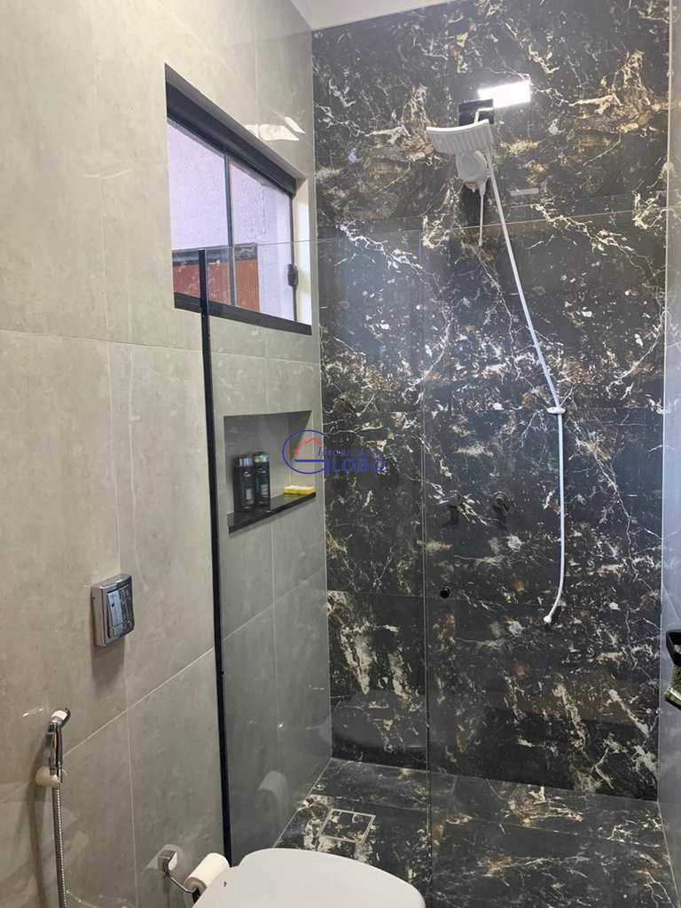 Casa em Jales, no bairro Residencial Vila Mariana