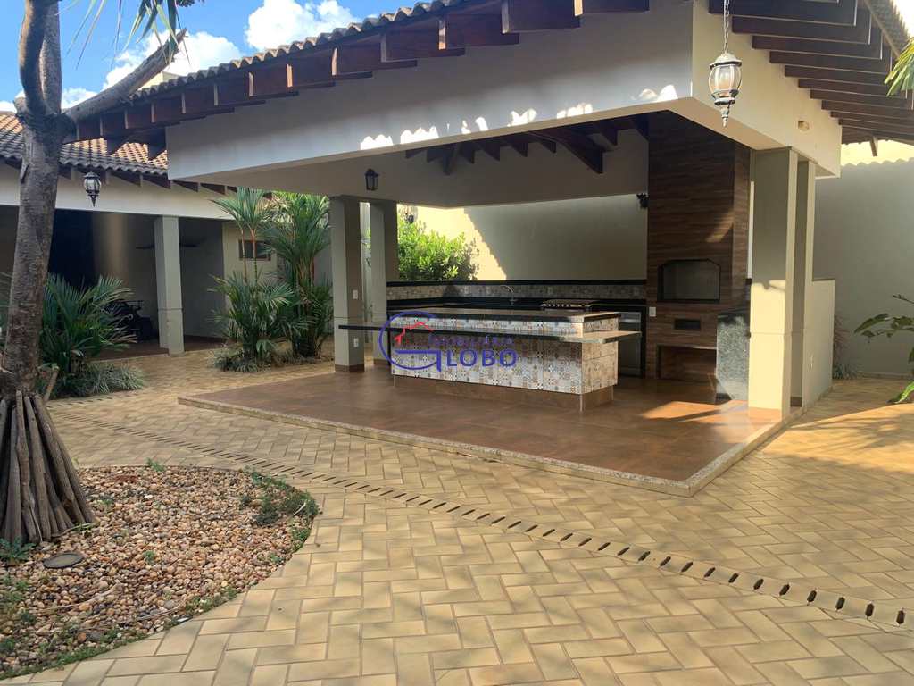 Casa em Jales, no bairro Jardim Samambaia