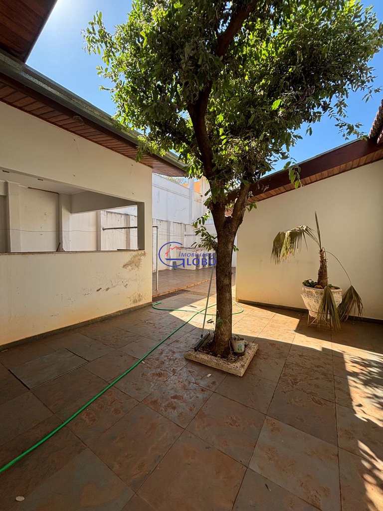 Casa em Jales, no bairro Centro