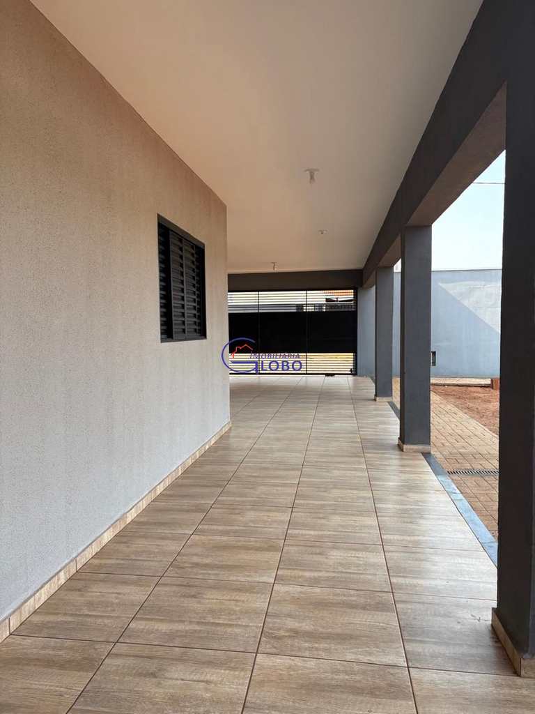 Casa em Dolcinópolis, no bairro Loteamento Residencial Monte Dolci