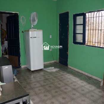 Casa em Praia Grande, bairro Glória