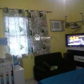 Kitnet em Praia Grande, bairro Guilhermina