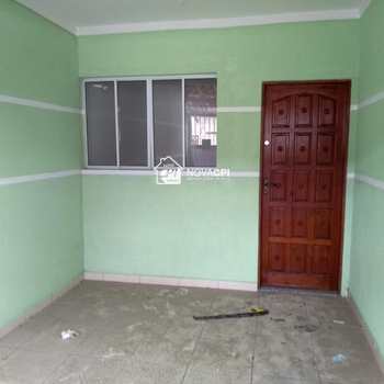 Sobrado em Praia Grande, bairro Glória