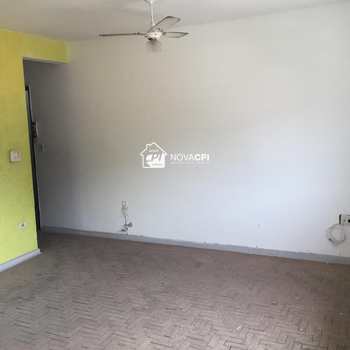 Kitnet em Praia Grande, bairro Canto do Forte