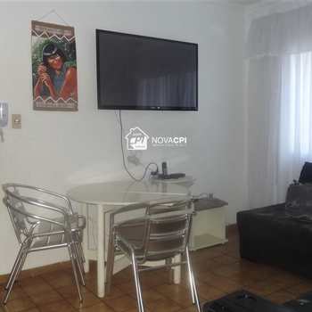 Apartamento em Praia Grande, bairro Guilhermina