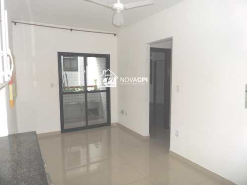 Apartamento, código 0102424001 em Praia Grande, bairro Guilhermina