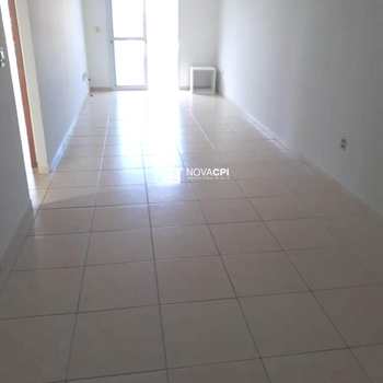 Apartamento em Praia Grande, bairro Tupi