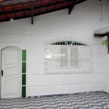 Casa em Praia Grande, bairro Boqueirão