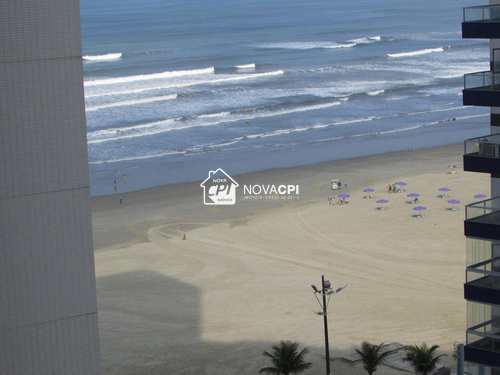 Apartamento, código 01020010504 em Praia Grande, bairro Boqueirão