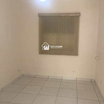 Kitnet em Praia Grande, bairro Guilhermina