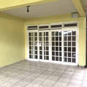 Sobrado em Praia Grande, bairro Guilhermina