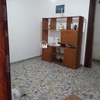Apartamento em Praia Grande, bairro Boqueirão