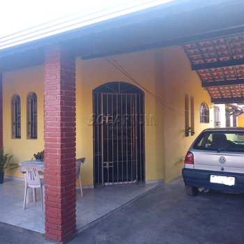 Casa em Itanhaém, bairro Jardim Jamaica