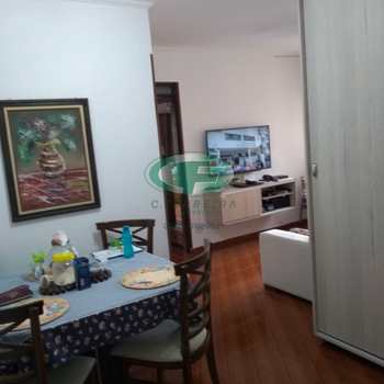 Apartamento em Santos, bairro Saboó