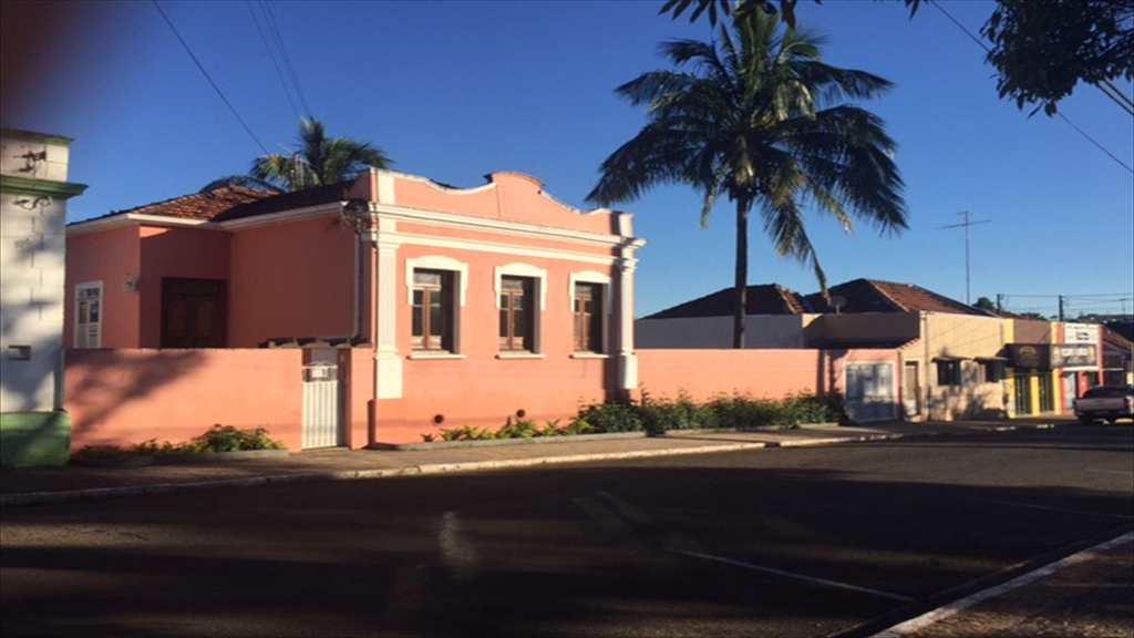 Casa em Agudos, no bairro Centro