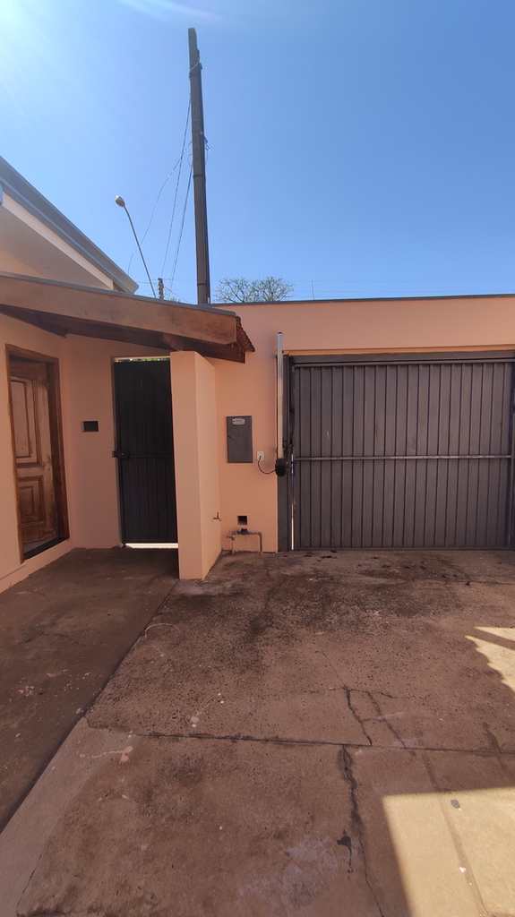 Casa em Agudos, no bairro Centro