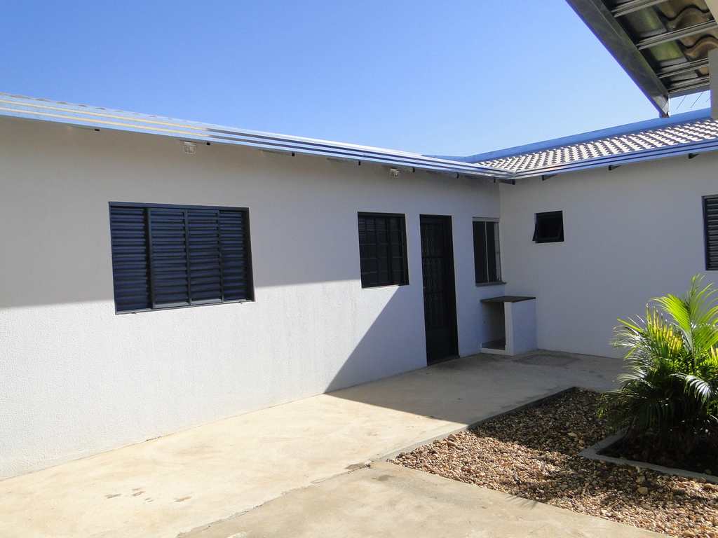Casa em Agudos, no bairro Parque Pampulha