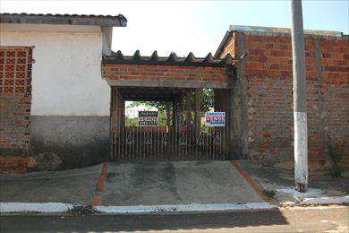 Casa, código 888 em Agudos, bairro Jardim Santa Cândida