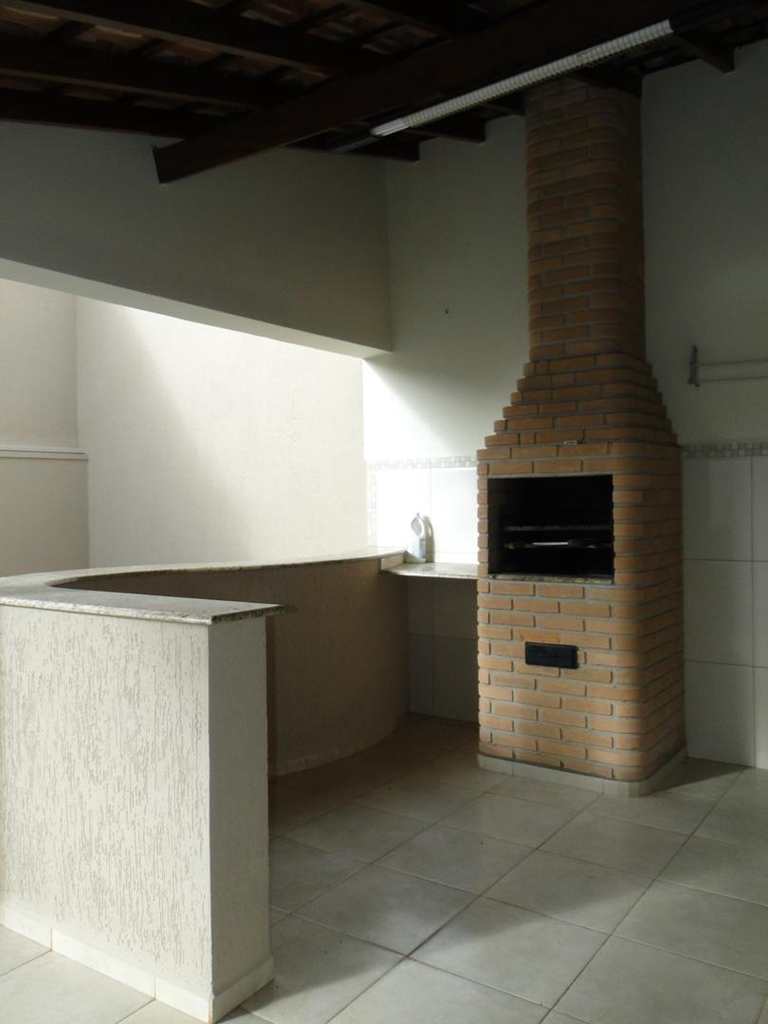 Casa em Agudos, no bairro Jardim Marcia