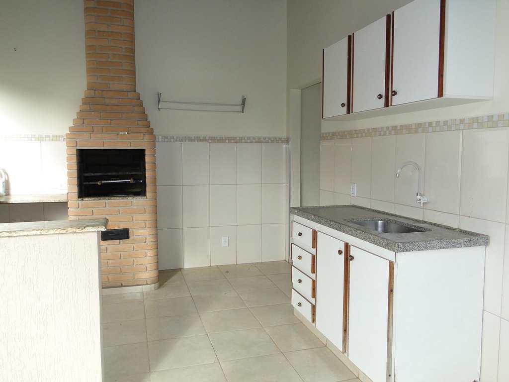 Casa em Agudos, no bairro Jardim Marcia