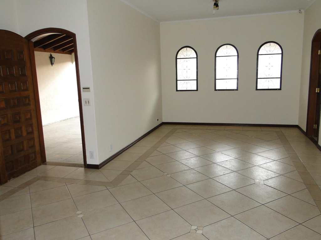 Casa em Agudos, no bairro Jardim Marcia