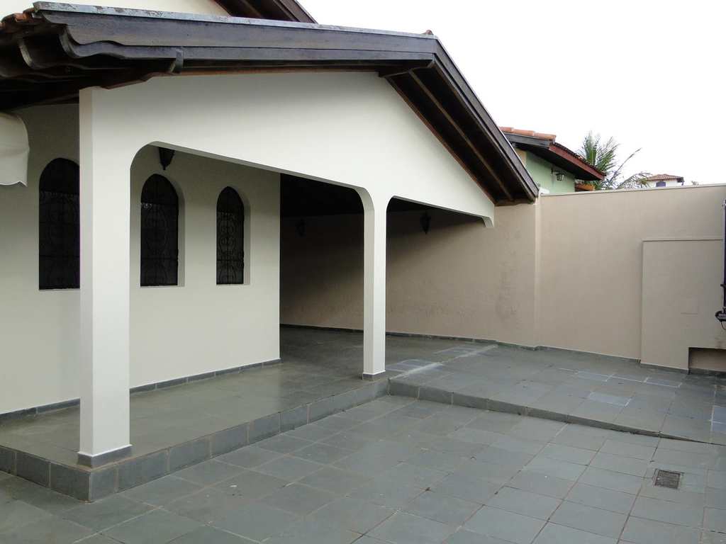 Casa em Agudos, no bairro Jardim Marcia