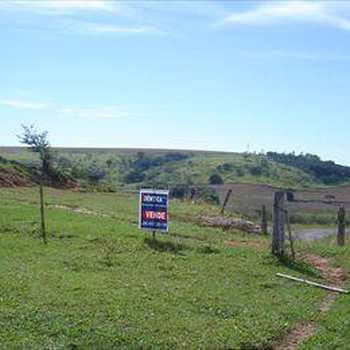 Fazenda em Agudos, bairro Zona Rural