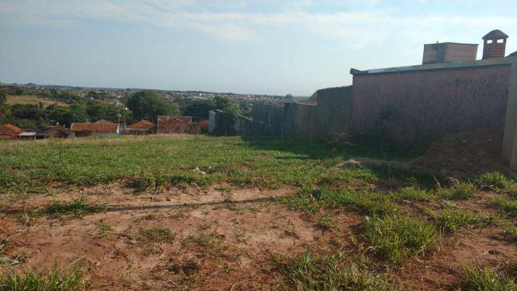 Terreno em Agudos, no bairro Vila Professor Simoes
