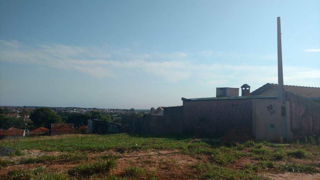 Terreno em Agudos, no bairro Vila Professor Simoes