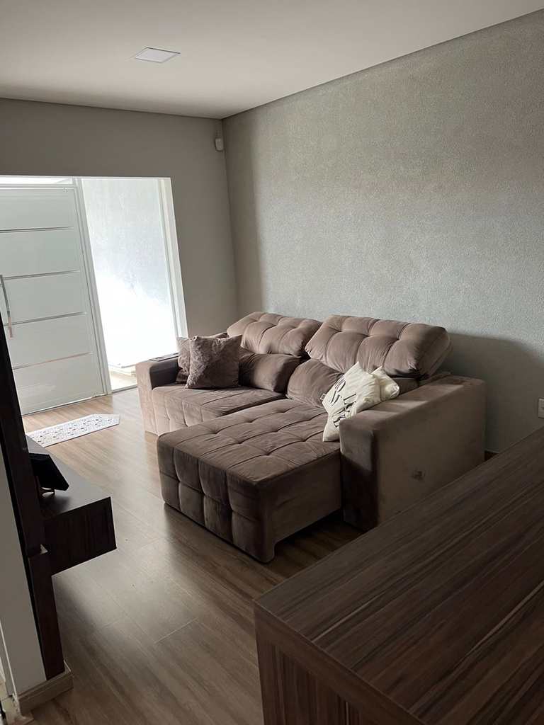 Casa em Agudos, no bairro Jardim Márcia II