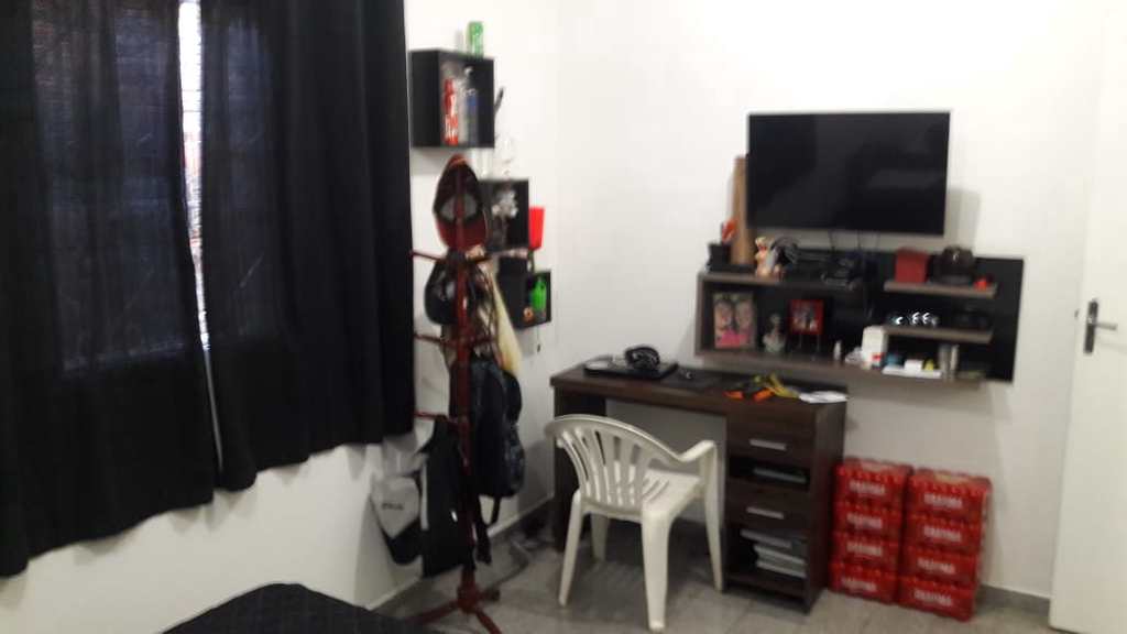 Casa em Agudos, no bairro Professor Simões