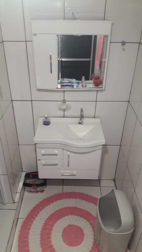 Casa em Agudos, no bairro Professor Simões