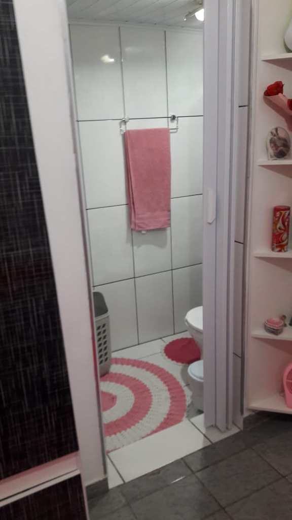 Casa em Agudos, no bairro Professor Simões