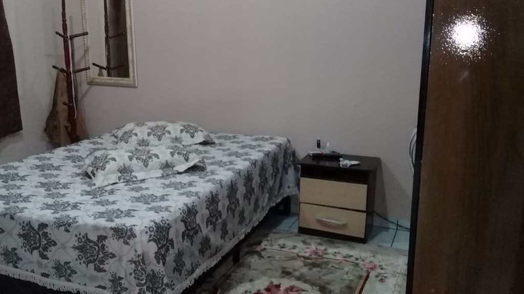 Casa em Agudos, no bairro Professor Simões