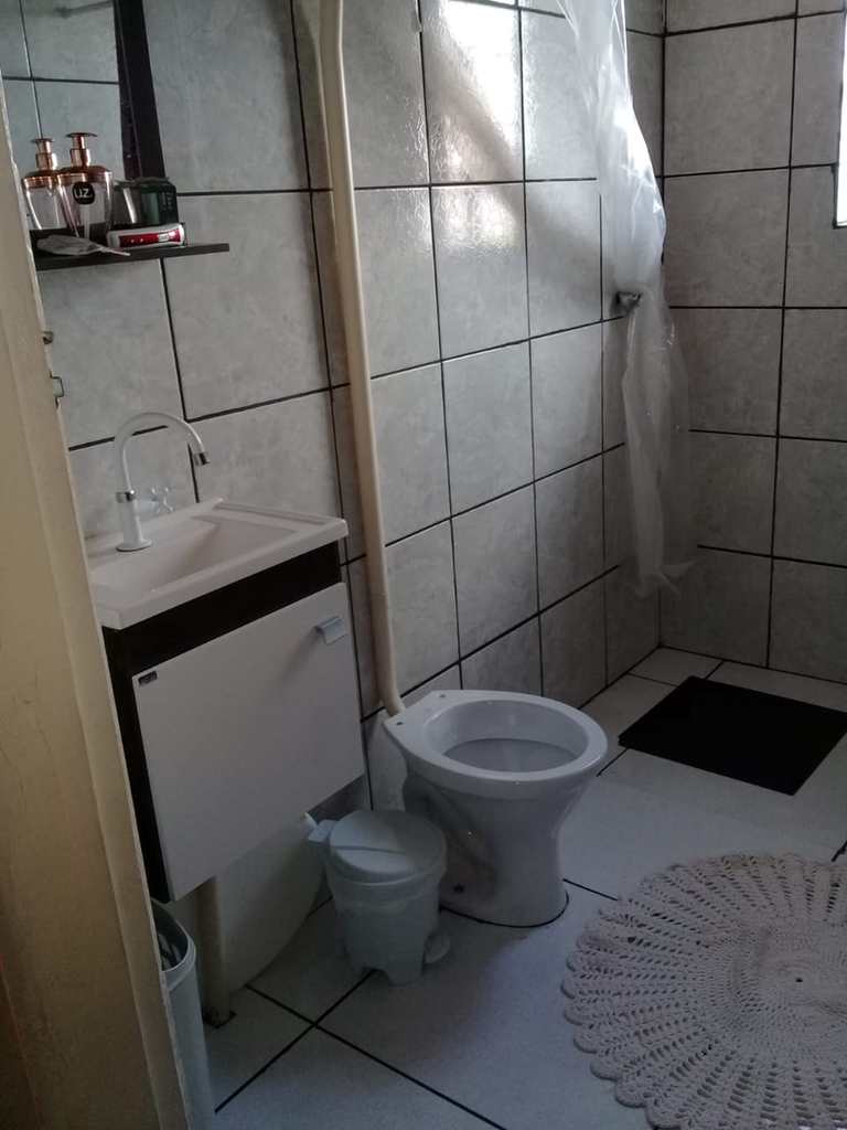 Casa em Agudos, no bairro Professor Simões