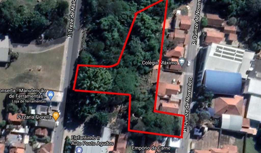 Terreno em Agudos, bairro Centro