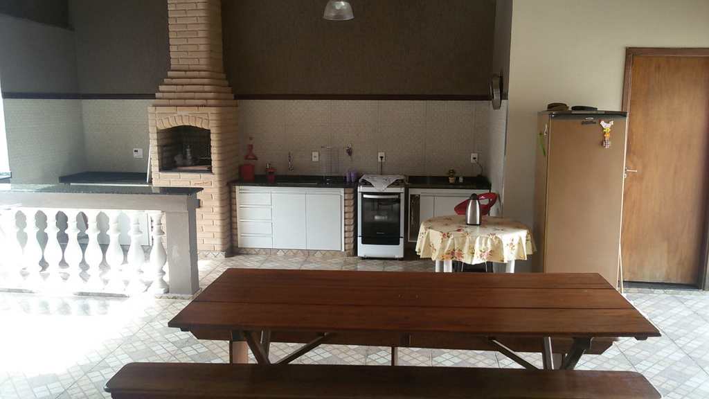 Casa em Agudos, no bairro Jardim Santa Cândida