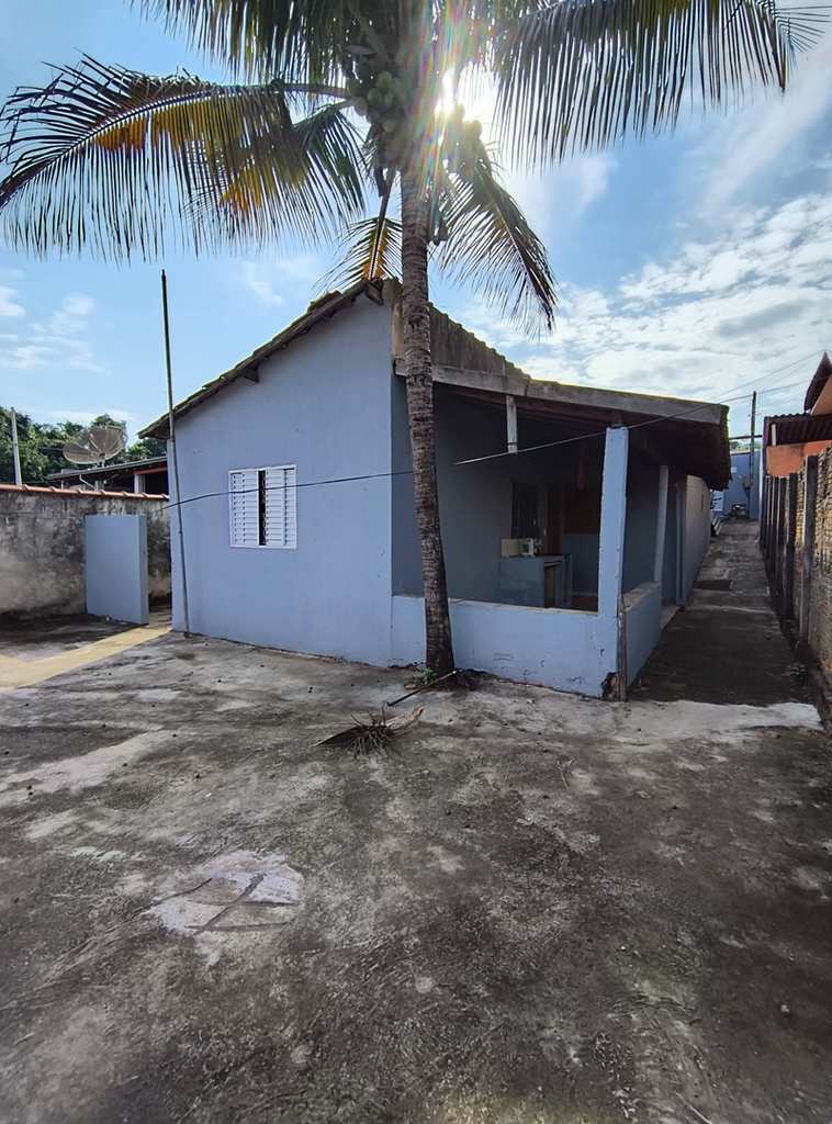 Casa em Agudos, no bairro Jardim Santa Angelina