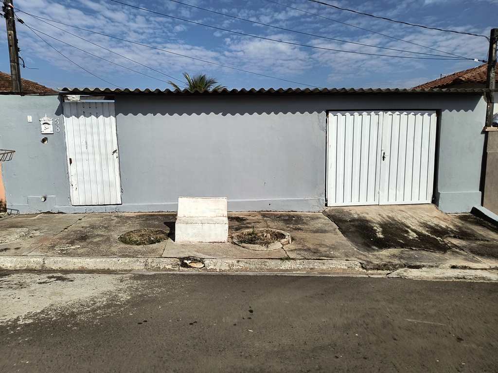 Casa em Agudos, no bairro Jardim Santa Angelina
