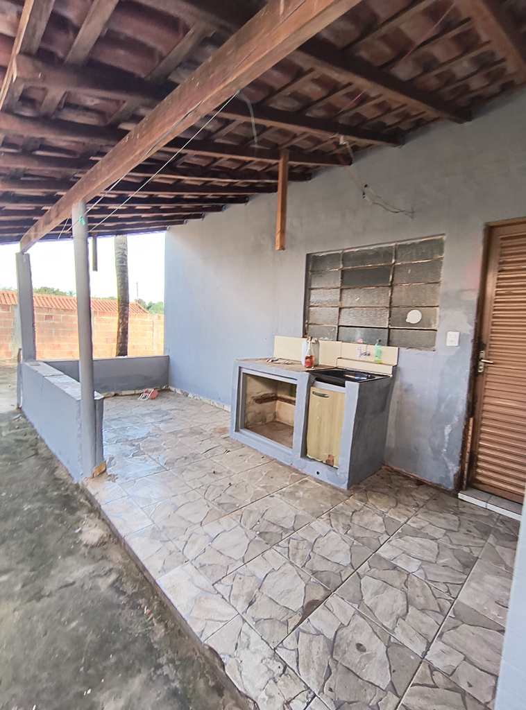 Casa em Agudos, no bairro Jardim Santa Angelina