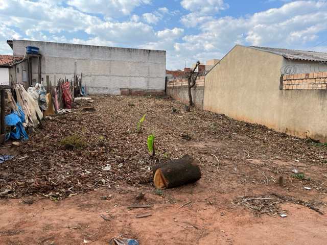 Terreno em Agudos, no bairro Parque Pampulha
