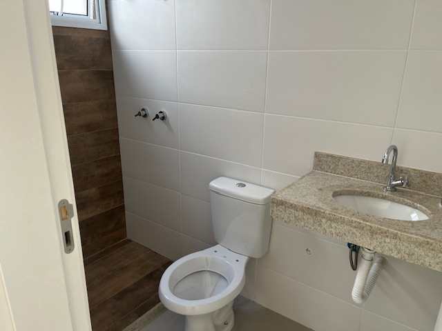 Casa em Agudos, no bairro Vila Aisó