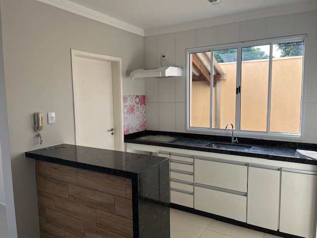 Casa em Agudos, no bairro Jardim Santa Cândida