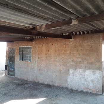 Casa em Agudos, bairro Jardim São Vicente